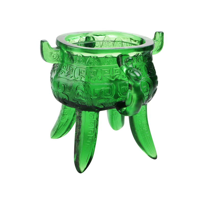 কানের আকৃতির হাতল সহ পান্না সবুজ ক্রিস্টাল গ্লাস ট্রাইপড