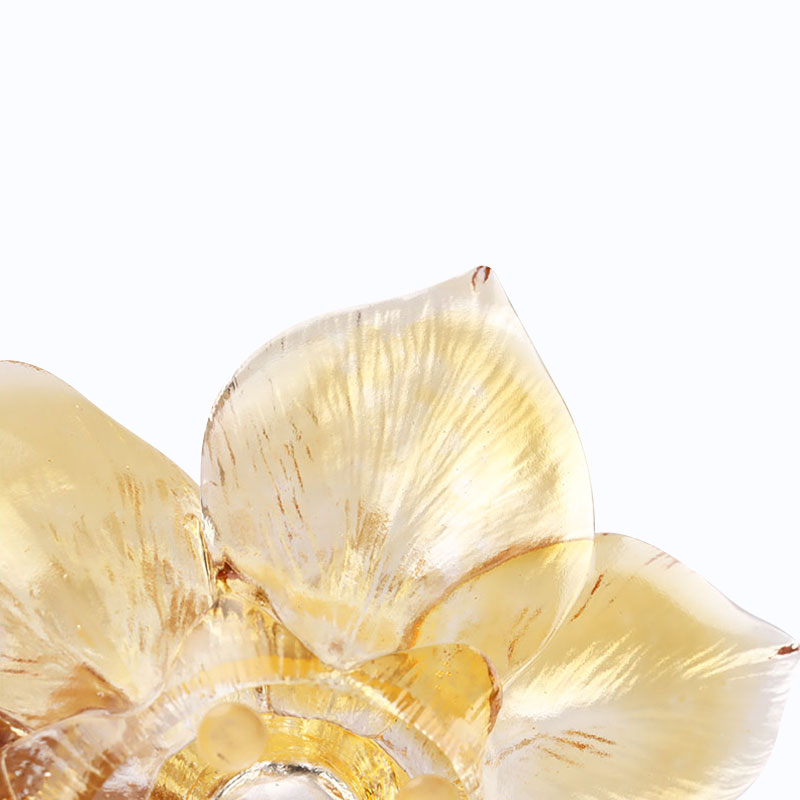 কাচের পাপড়ি আকৃতির মোমবাতি ধারক