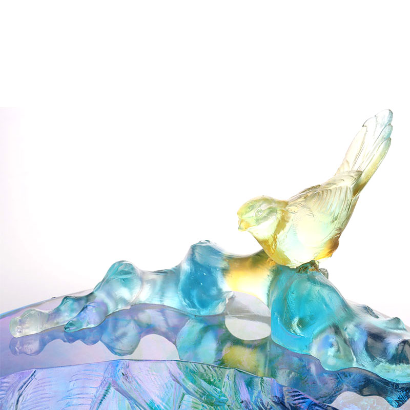 পাখি প্রসাধন সঙ্গে ক্রিস্টাল গ্লাস ফলের বাটি