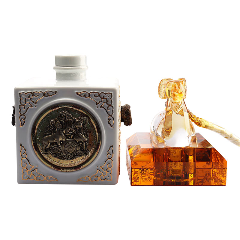 চাইনিজ রাশিচক্র প্রাণী আকৃতি ক্যাপ ক্রিস্টাল গ্লাস ওয়াইন বোতল সেট