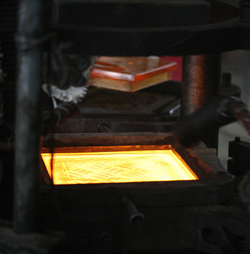 আকার নিতে