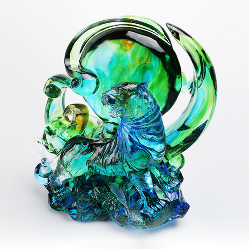 নীল-সবুজ স্বচ্ছ ক্রিস্টাল গ্লাস বাঘের অলঙ্কার